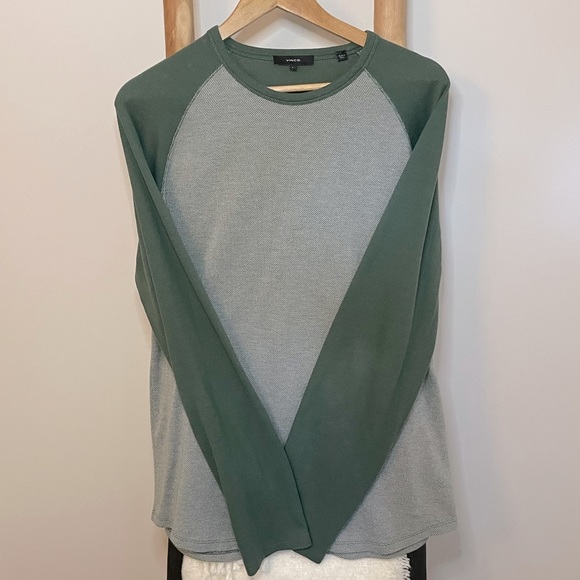 Vince crewneck long sleeve baseball t-shirt